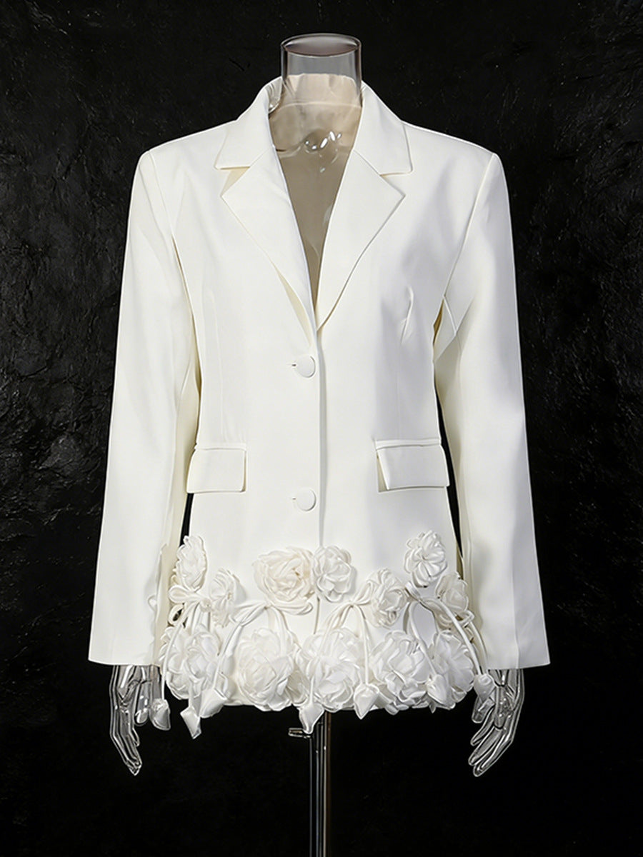 Sophisticated Garment with a Clean Classic Look