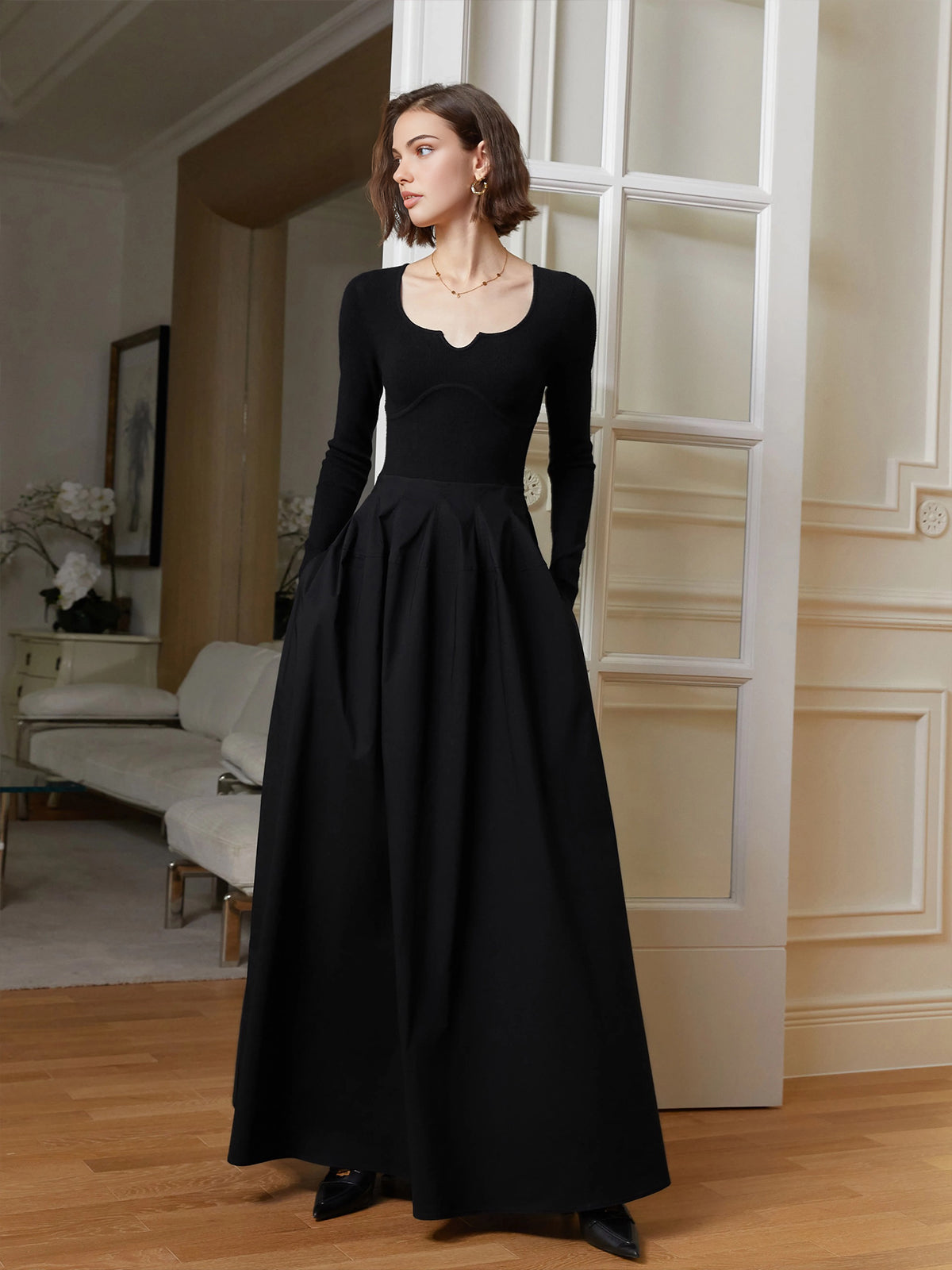 Sophisticated Dress with a Clean Classic Look