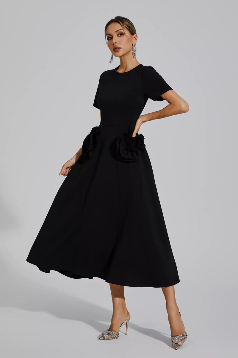 Polished Dress with an Effortless Classic Look
