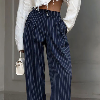 Classic Vintage Pants with a Flattering Fit