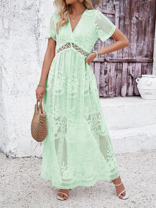 A Vintage Style Dress with Delicate Timeless Details