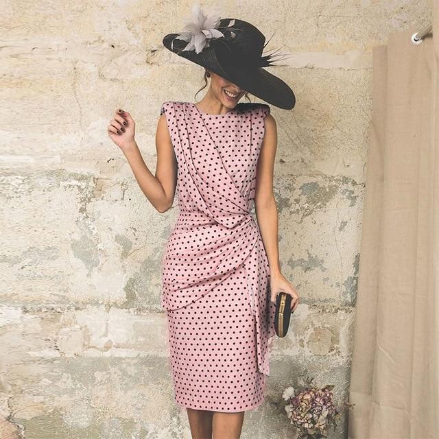 Sophisticated Dress with a Clean Classic Look