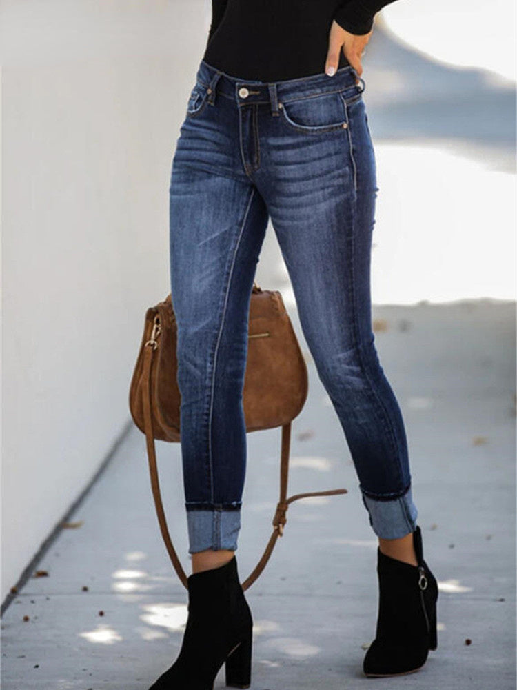 Beautifully Finished Pants in a Timeless Design