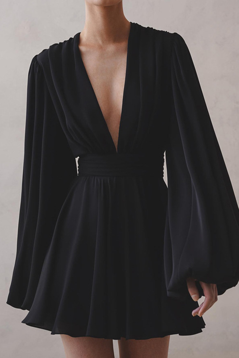 Classic Vintage & Enduringly Stylish Dress