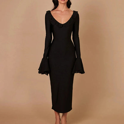 Classic Vintage Dress with a Flattering Fit