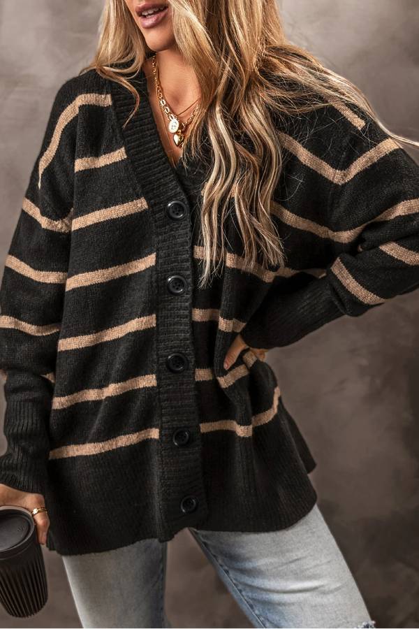 Beautifully Finished Cardigan in a Timeless Design
