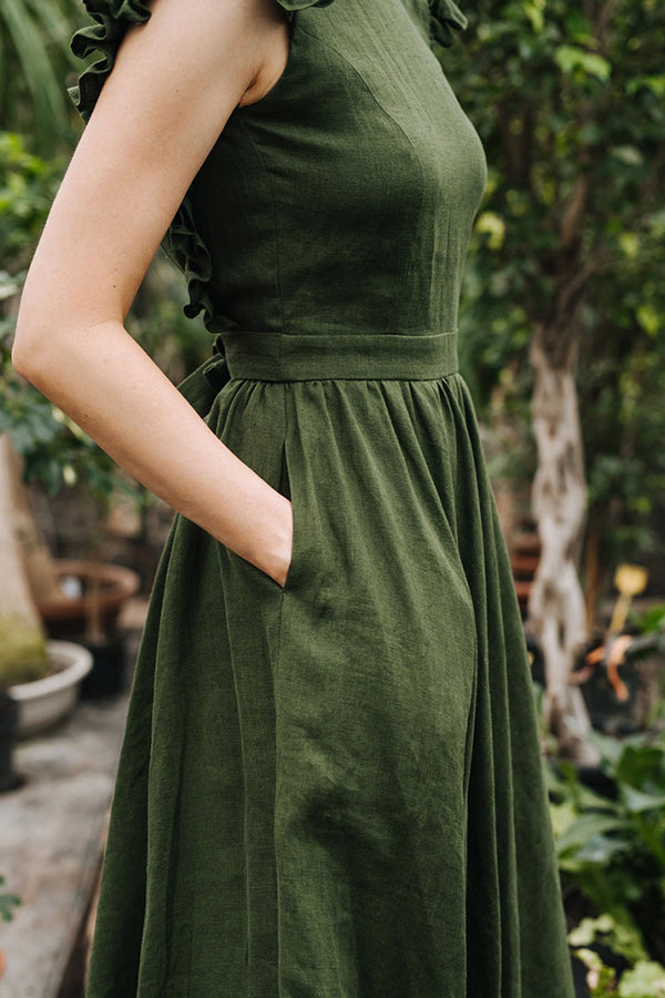 Classic Vintage & Enduringly Stylish Dress