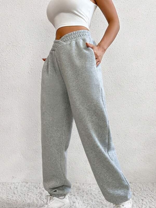 Sophisticated Pants with a Clean Classic Look