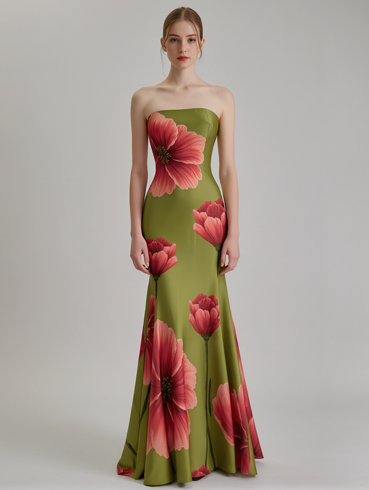 Beautifully Finished Garment in a Timeless Design