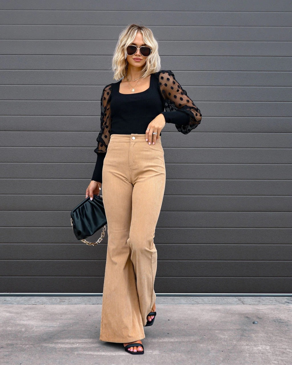Sophisticated Pants with a Clean Classic Look