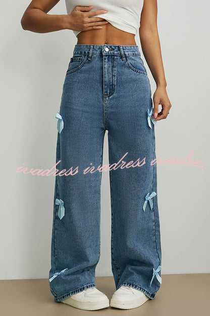 Sophisticated Garment with a Clean Classic Look