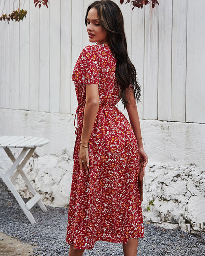 Classic Vintage & Enduringly Stylish Dress