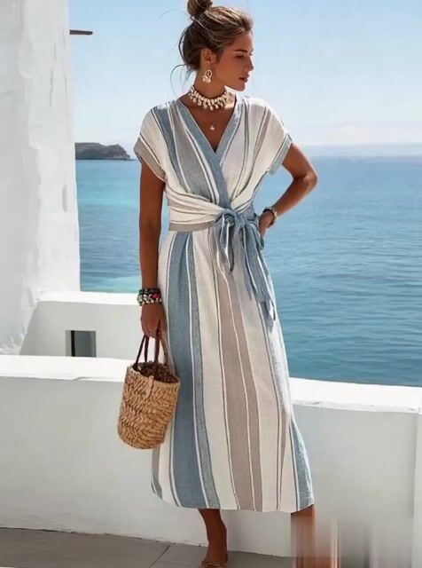 Polished Dress with an Effortless Classic Look