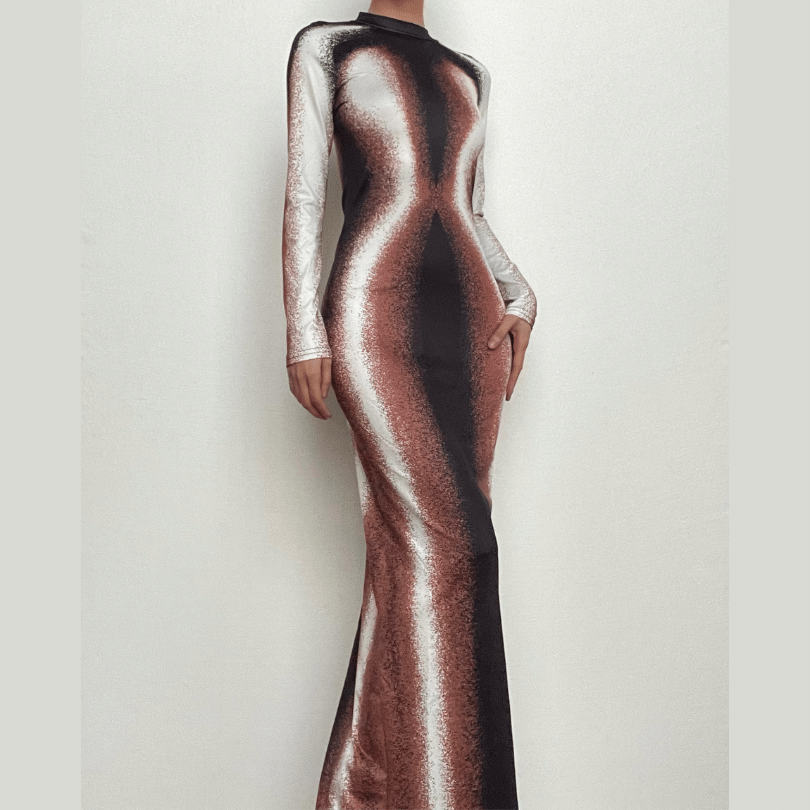 Effortlessly Elegant Dress with a Timeless Design