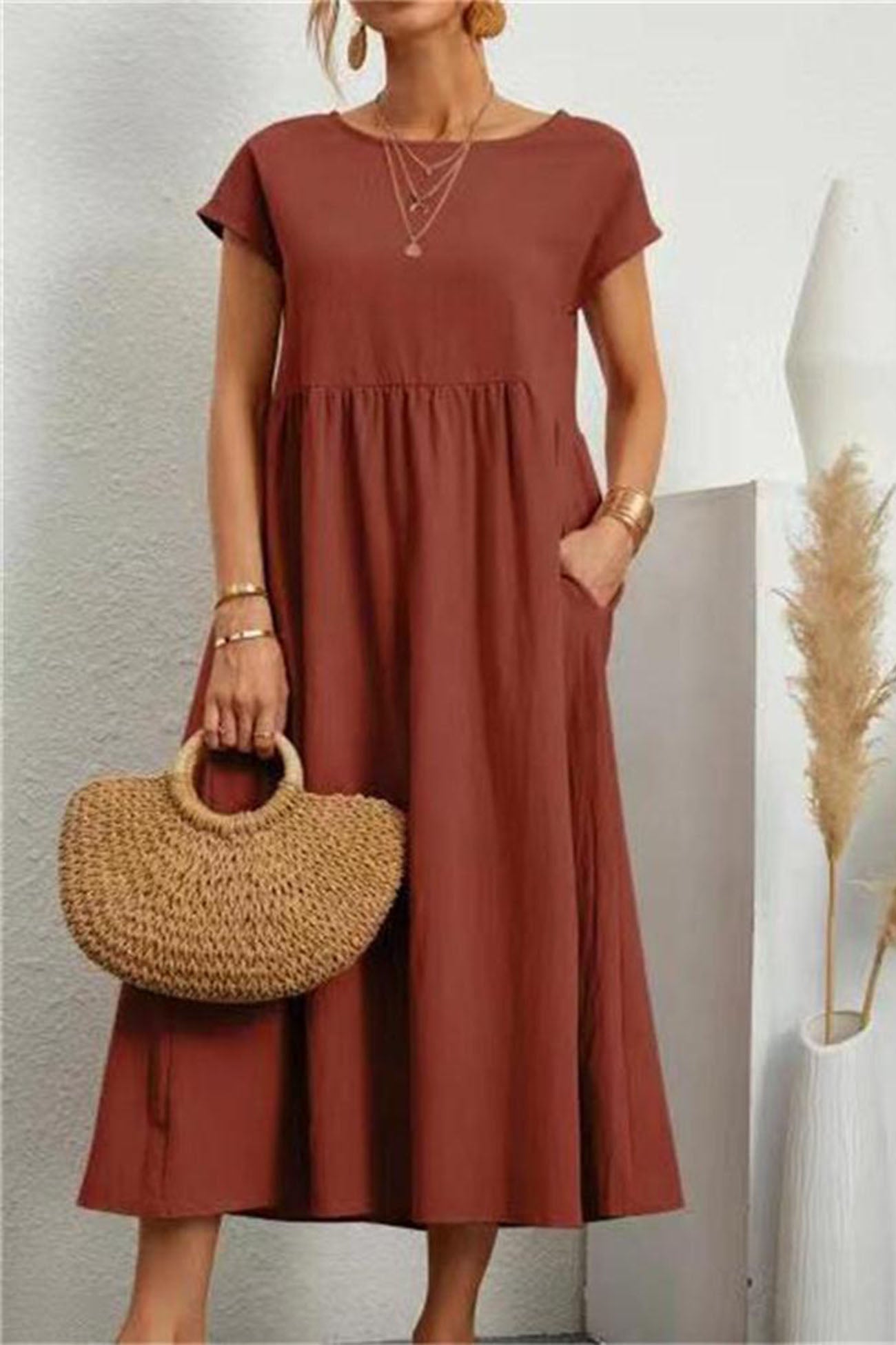 Classic Vintage & Enduringly Stylish Dress