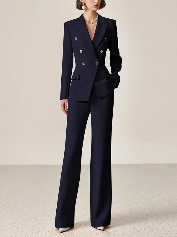 Classic Vintage Trousers with a Flattering Fit