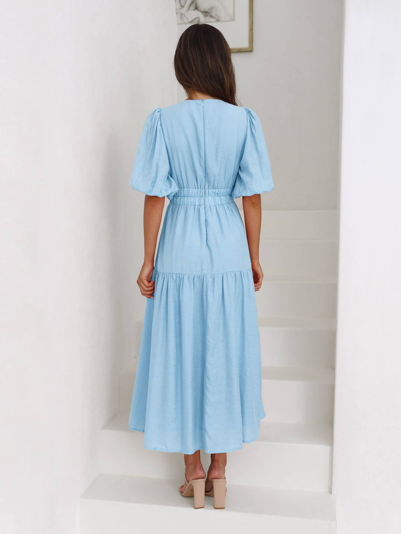 Beautifully Crafted Dress in a Classic Style
