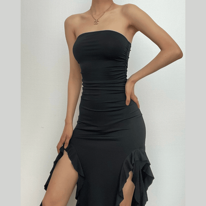 Gracefully Styled Dress for Any Occasion