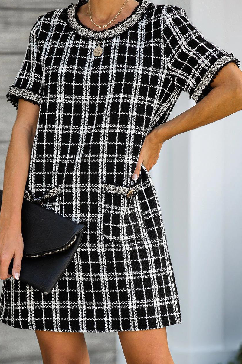 Sophisticated Dress with a Clean Classic Look
