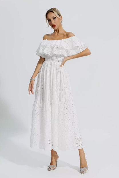 Beautifully Crafted Dress in a Classic Style