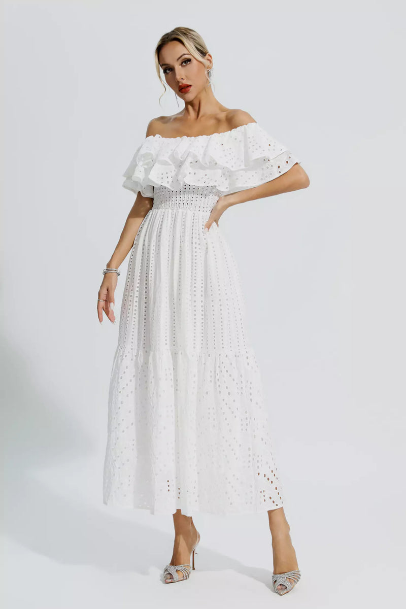 Beautifully Crafted Dress in a Classic Style