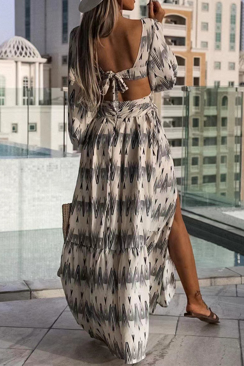 Classic Vintage & Enduringly Stylish Dress