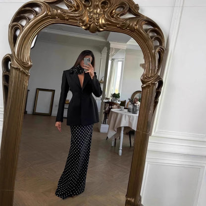 Effortlessly Elegant Garment with a Timeless Design