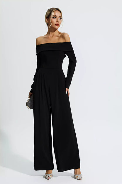 Effortlessly Elegant Garment with a Timeless Design