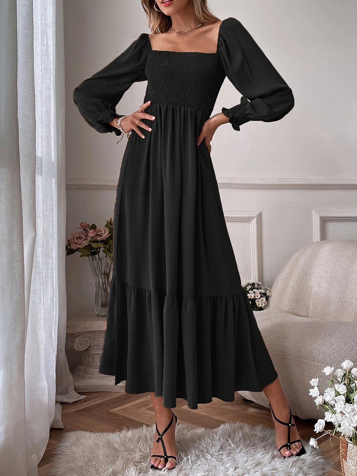 Classic Vintage & Enduringly Stylish Dress