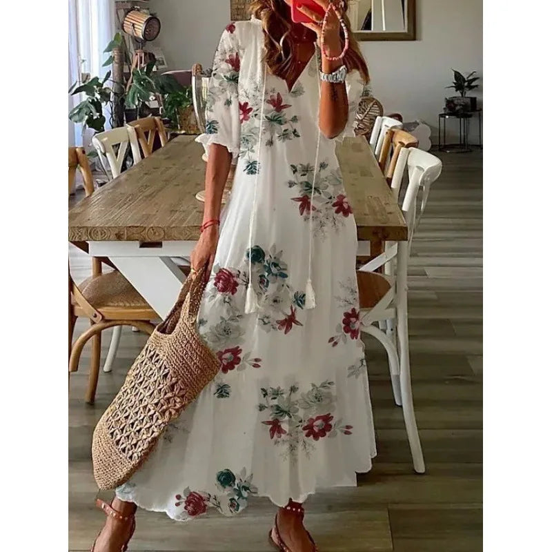 Beautifully Finished Dress in a Timeless Design