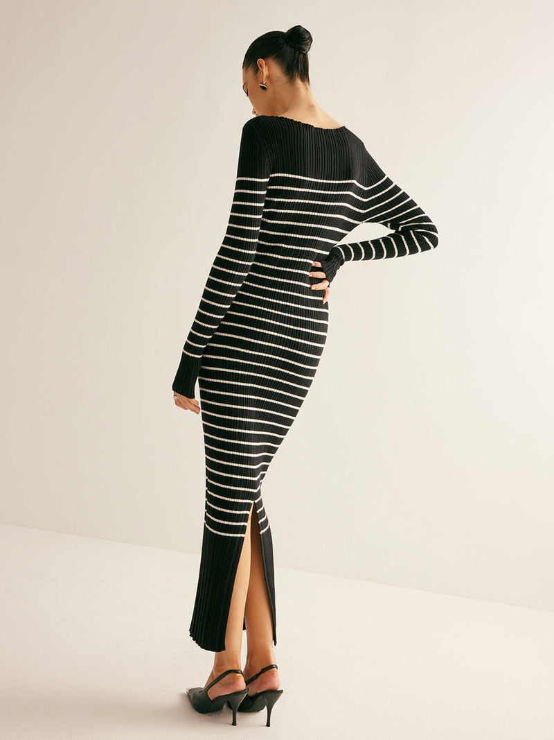 Classic Vintage Sweater with a Flattering Fit