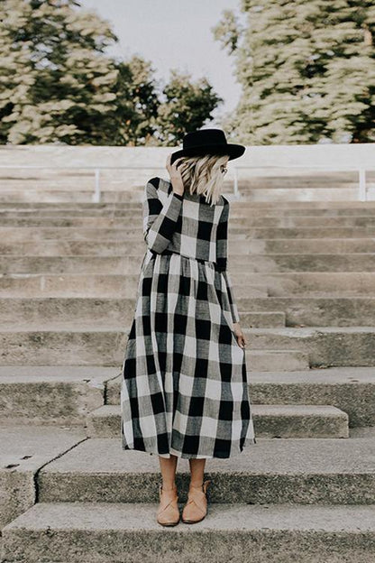 Sophisticated Dress with a Clean Classic Look