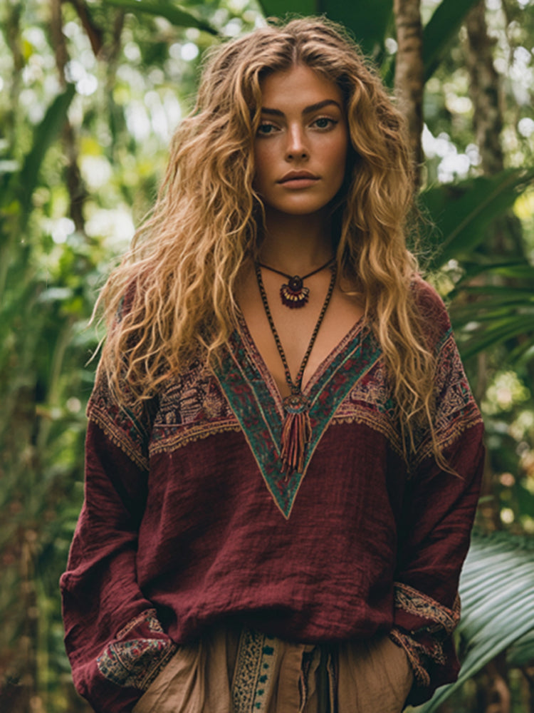 Effortlessly Elegant Blouse with a Timeless Design