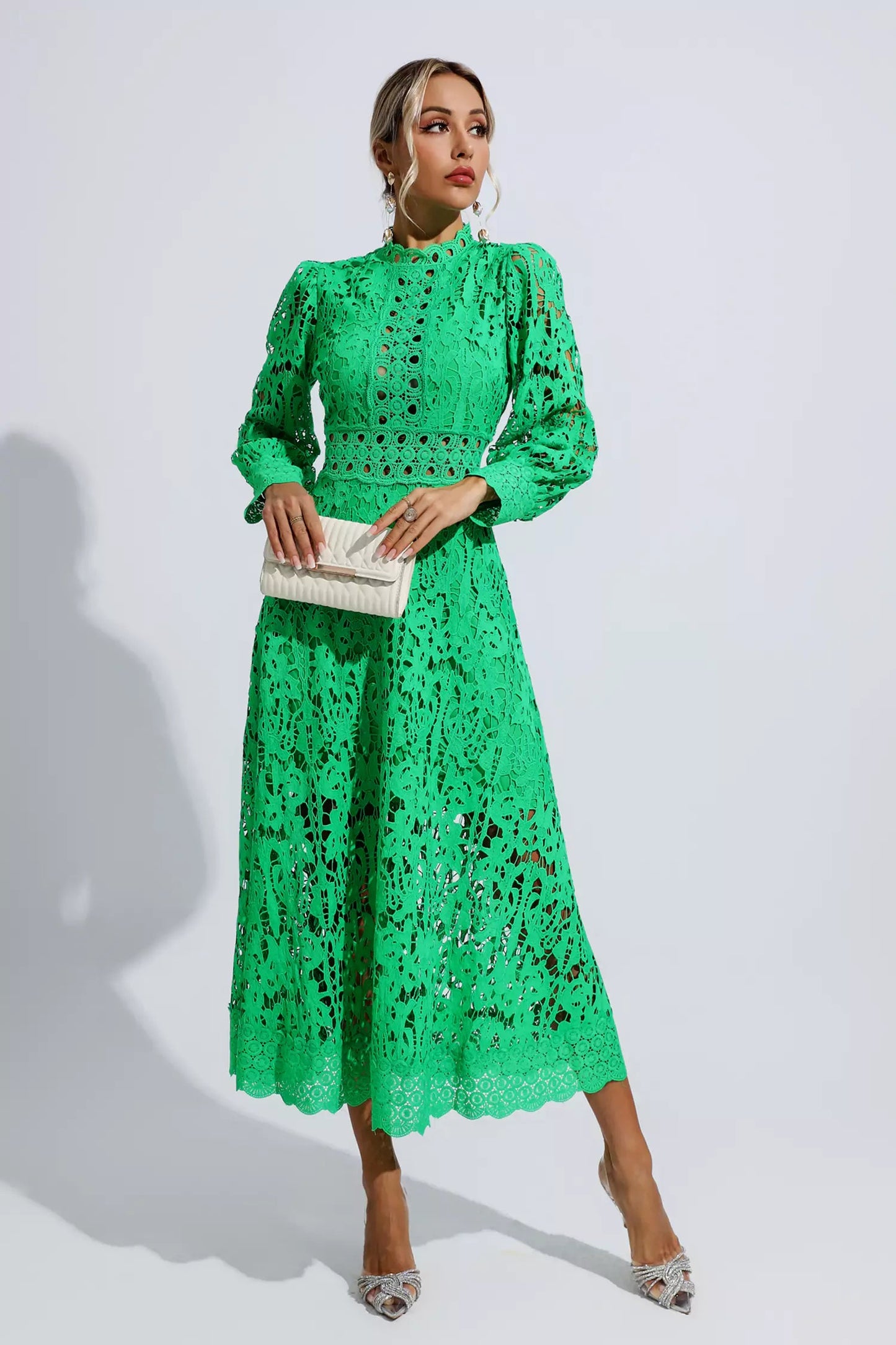 Classic Vintage Dress with a Flattering Fit