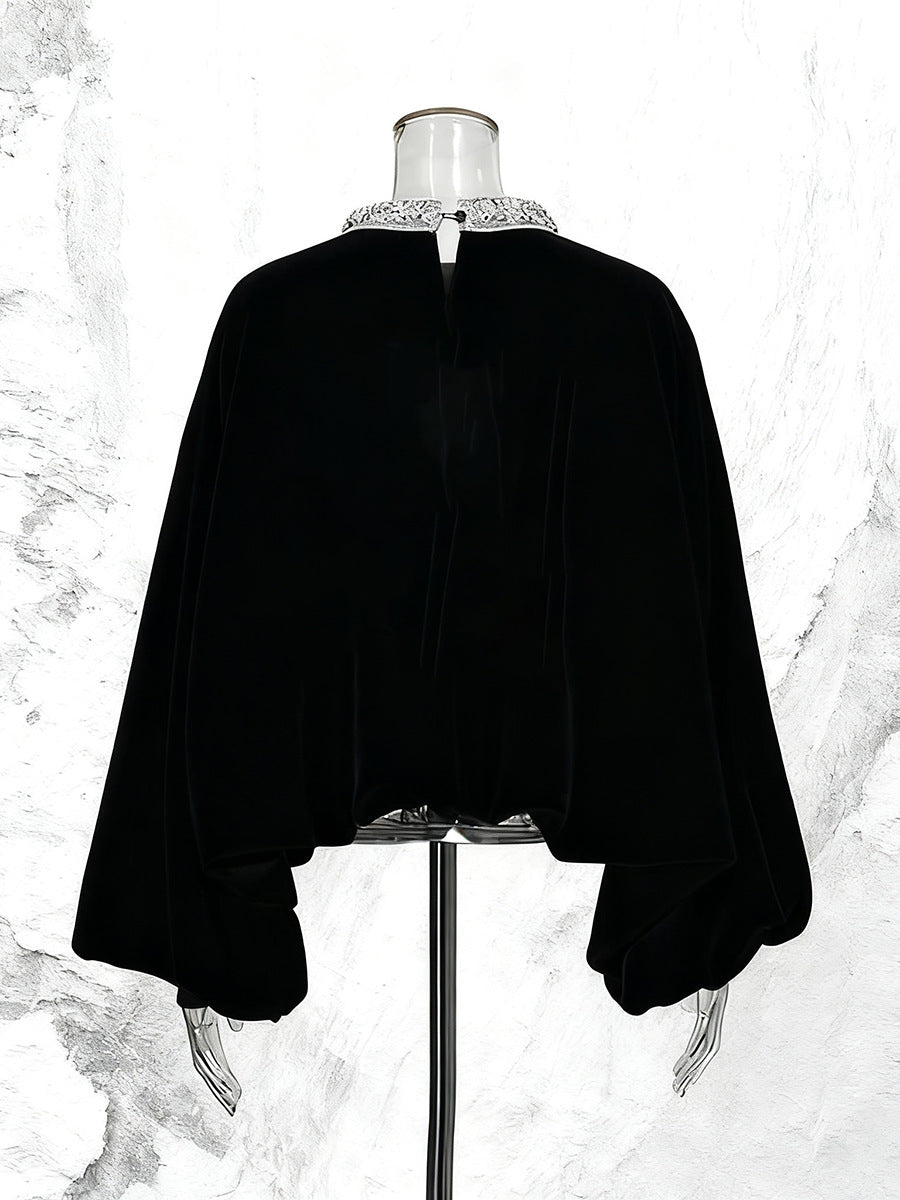 Gracefully Styled Pullover for Any Occasion