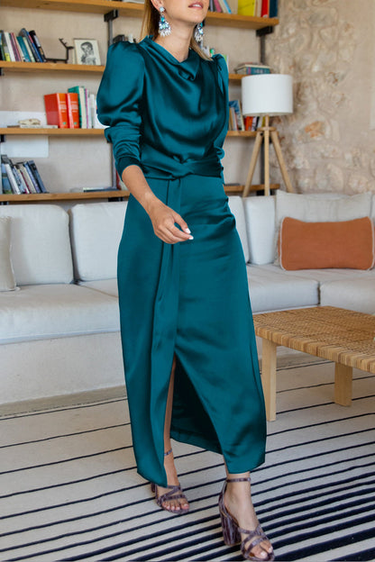 Classic Vintage & Enduringly Stylish Dress