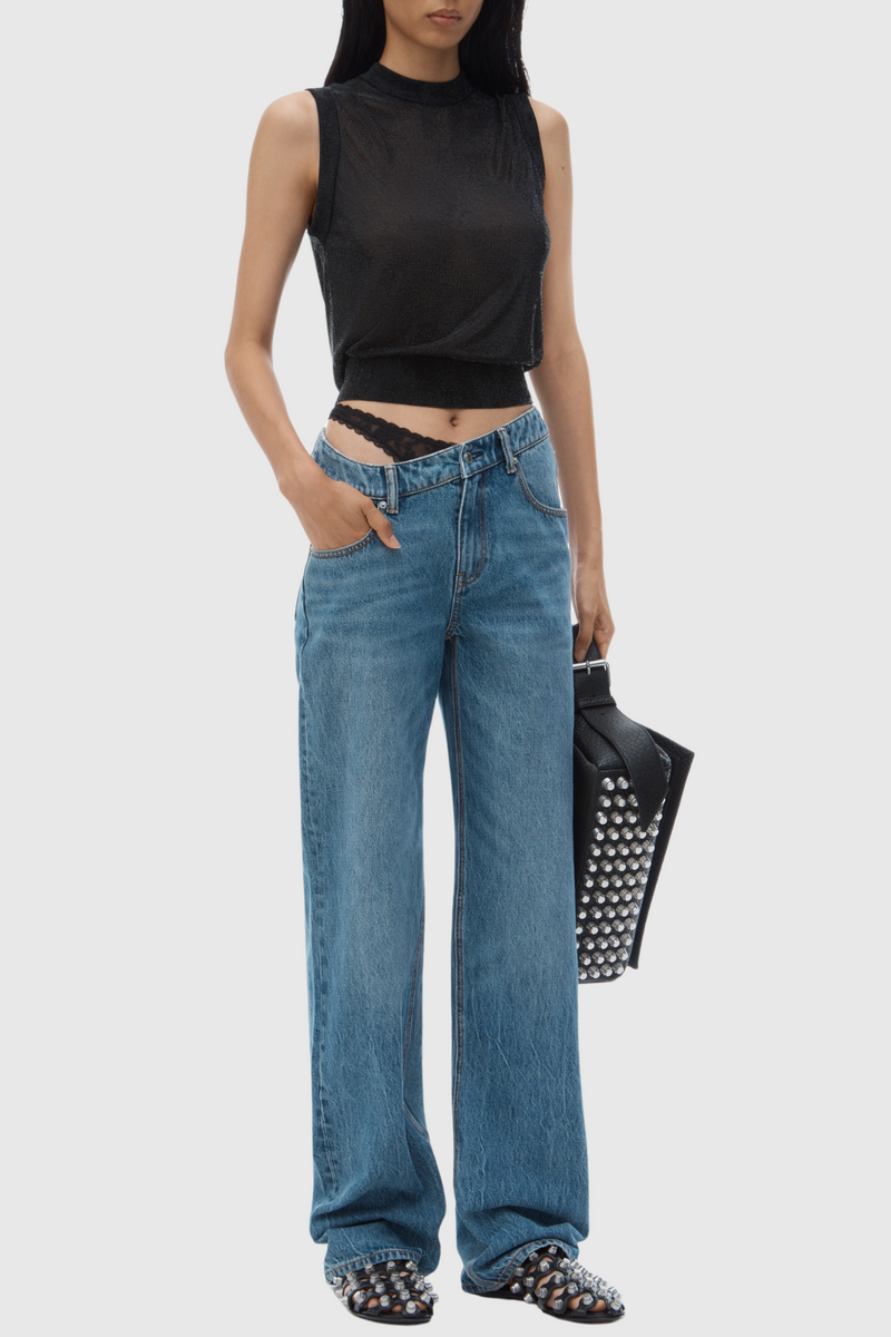 Sophisticated Garment with a Clean Classic Look