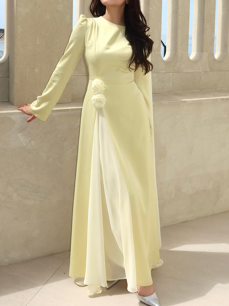 Beautifully Finished Dress in a Timeless Design