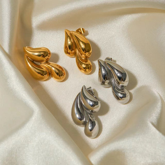 Vintage Handmade Gold Earring
