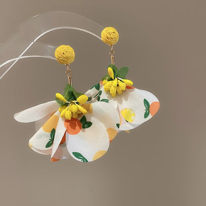 Beautiful Silver Earring with Unique Style