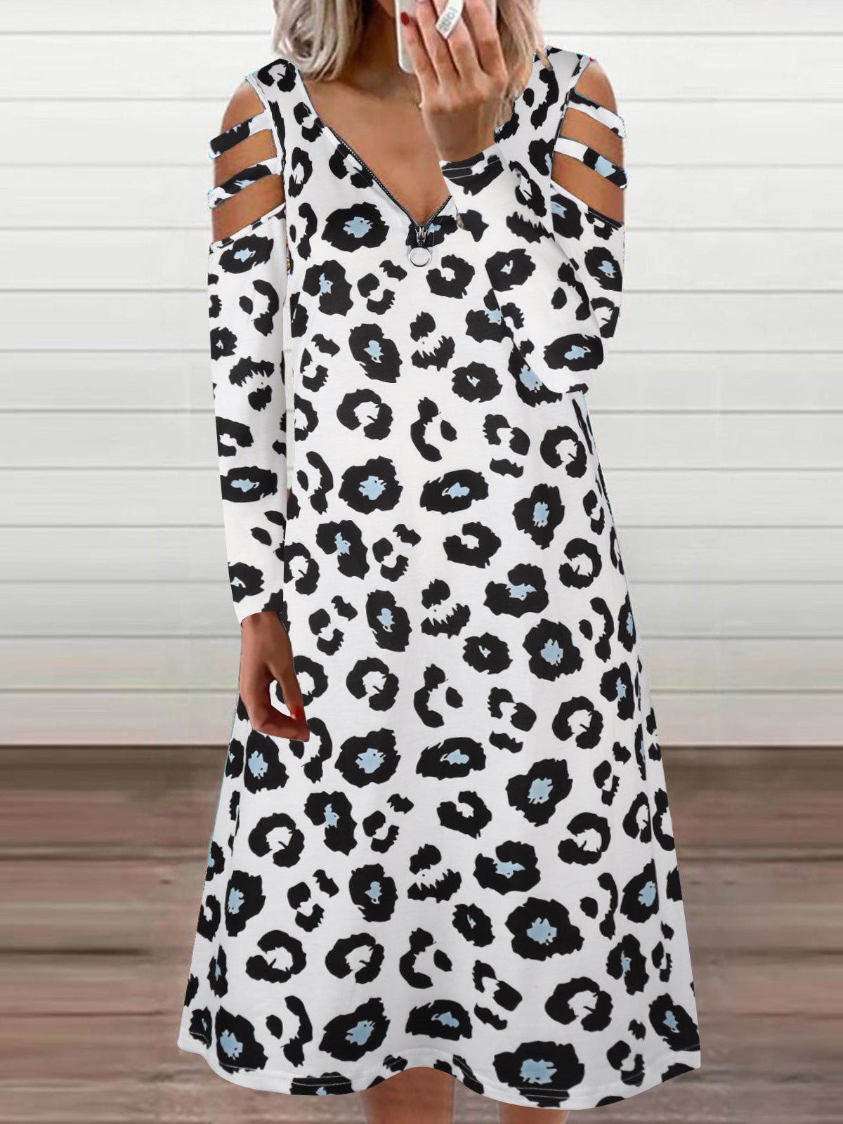 Classic Vintage & Enduringly Stylish Dress