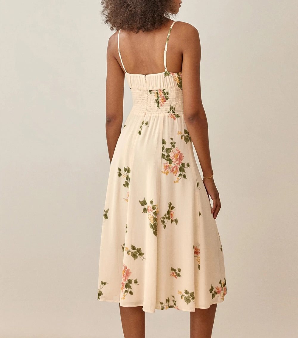 Classic Vintage & Enduringly Stylish Dress