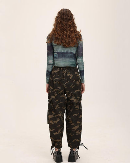 Elegantly Styled Pants for Everyday Wear