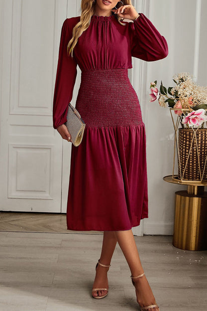 Sophisticated Dress with a Clean Classic Look