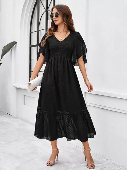 Gracefully Styled Dress for Any Occasion