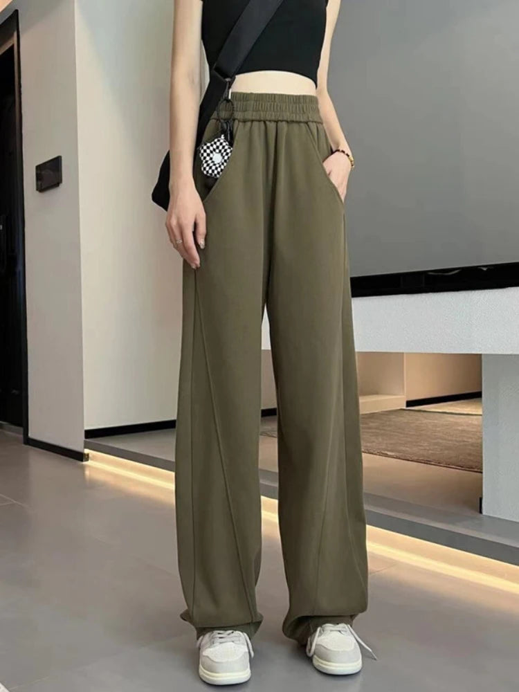 Polished Pants with an Effortless Classic Look