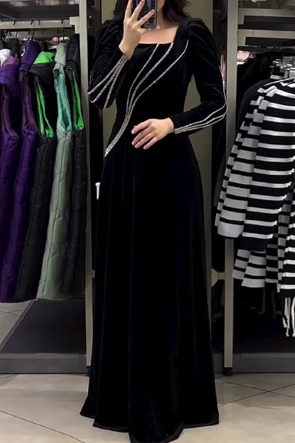 Effortlessly Elegant Dress with a Timeless Design