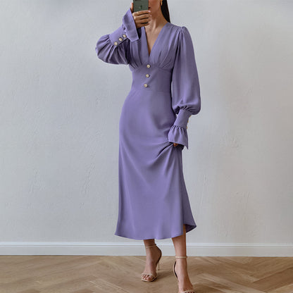 Sophisticated Dress with a Clean Classic Look