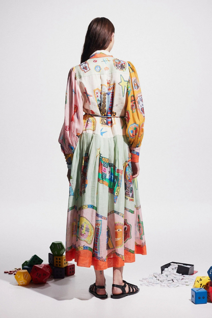 Classic Vintage Dress with a Flattering Fit