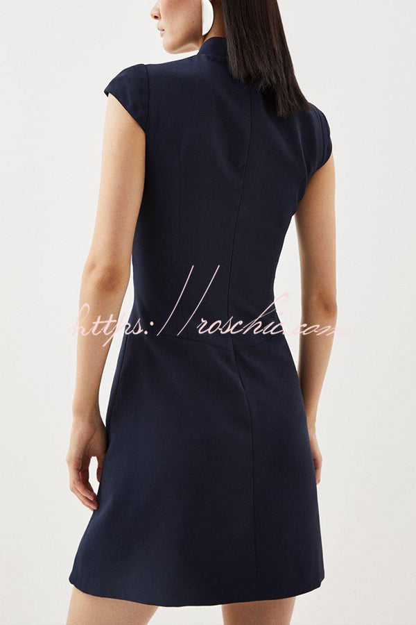 Polished Dress with an Effortless Classic Look